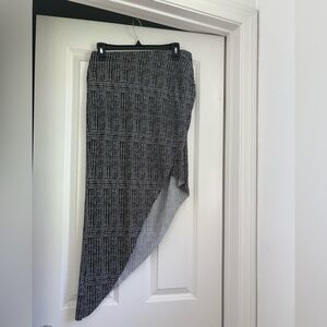 BCBGeneration Black and White Asymmetrical Knit Skirt